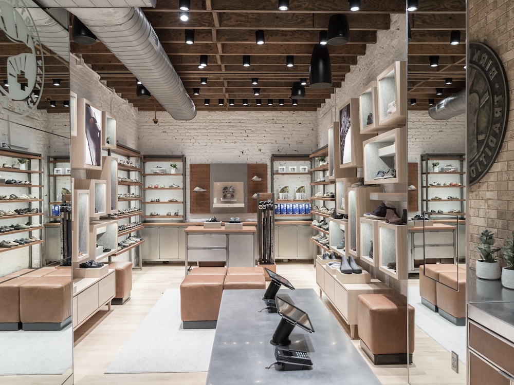 elegant hoog Leger Birkenstock Opens First US Store in Soho