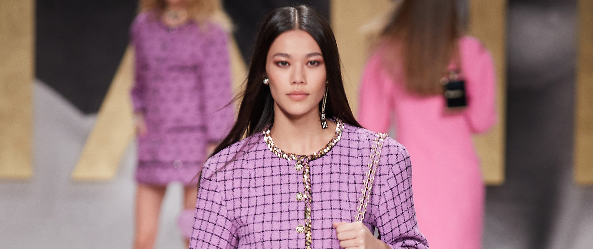 Louis Vuitton SS22 Shanghai Spin-Off Show: See All the Celebrity