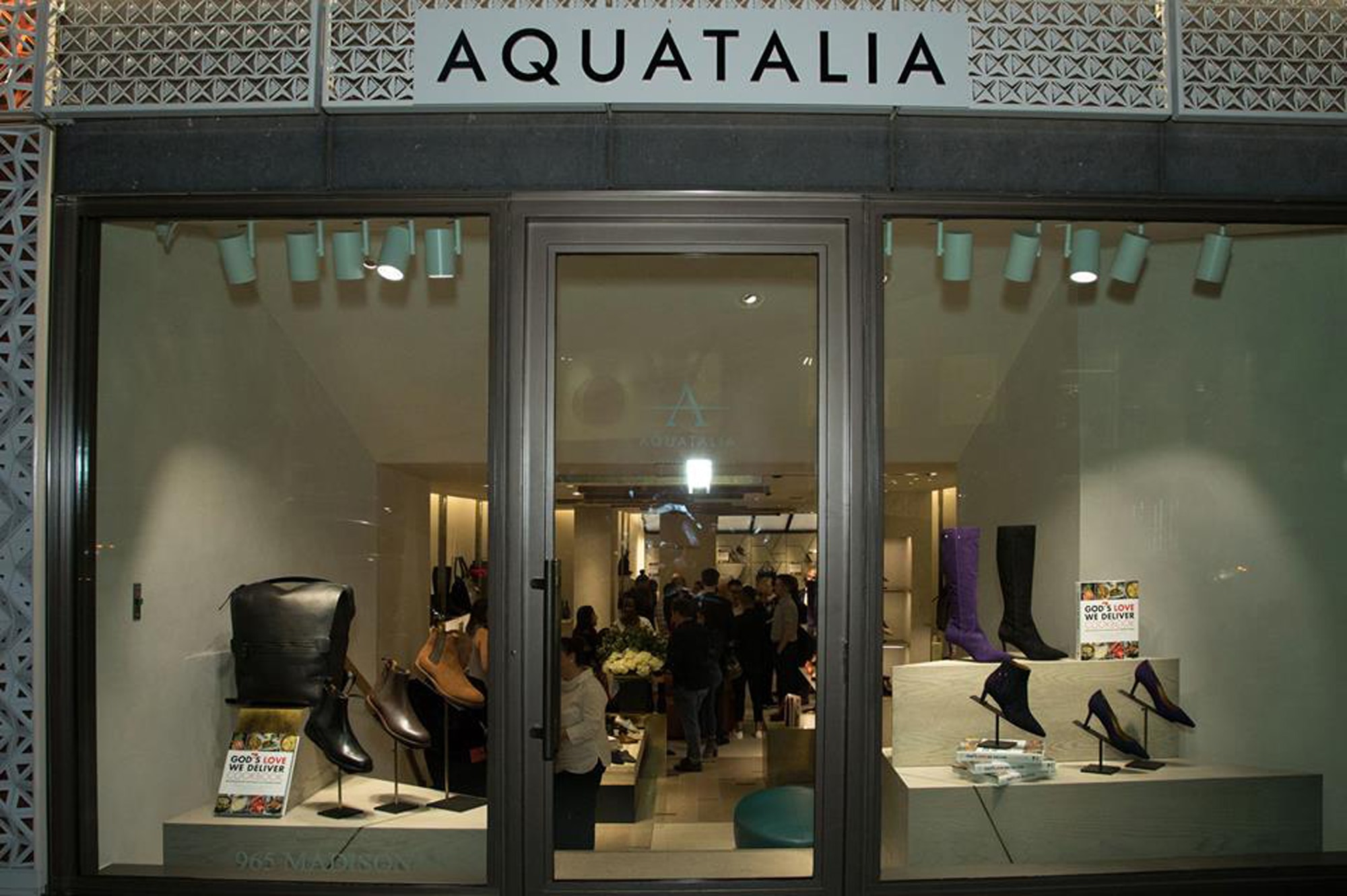 aquatalia store