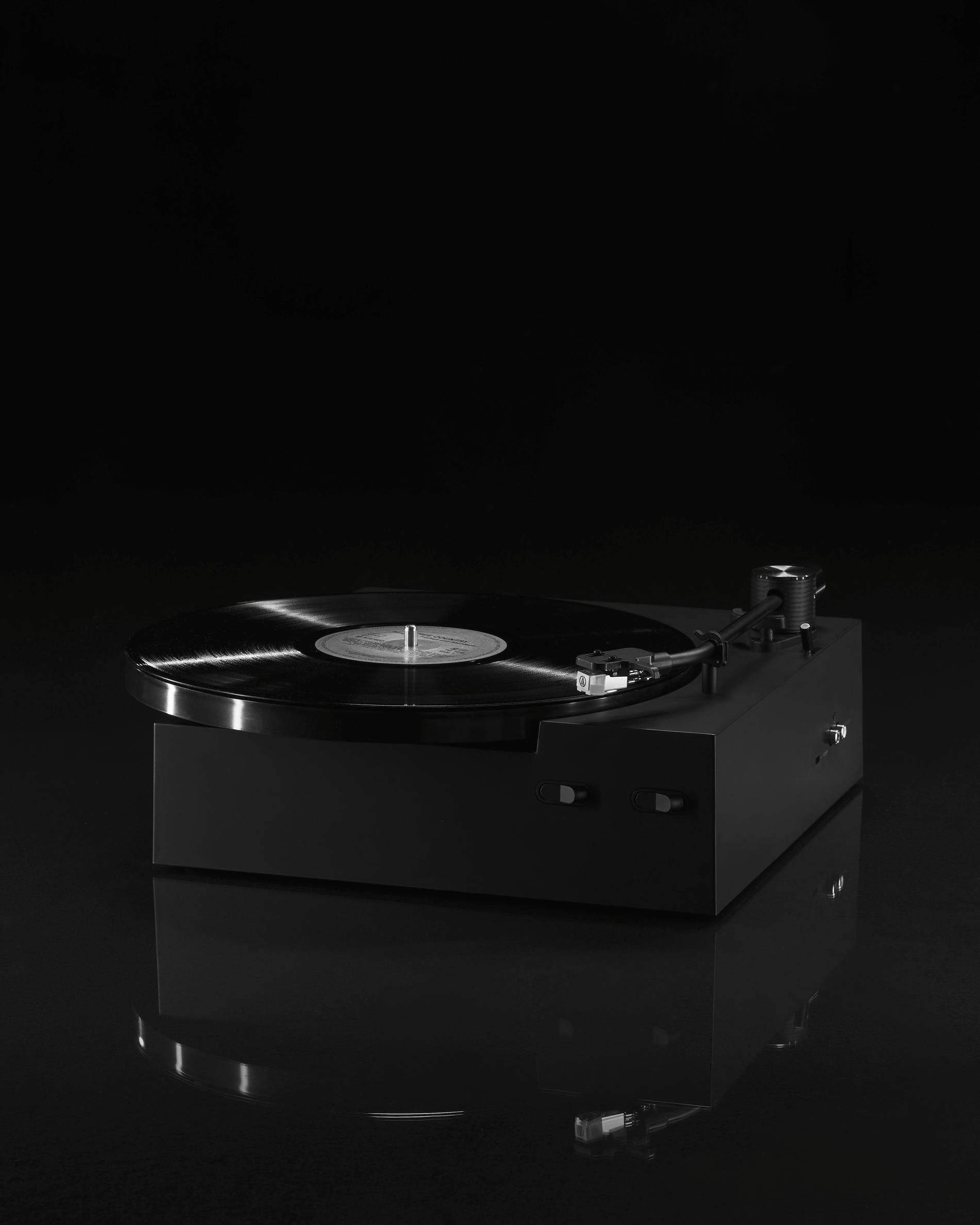 Swedish House Mafia for Ikea, Obergränsad collection record player design