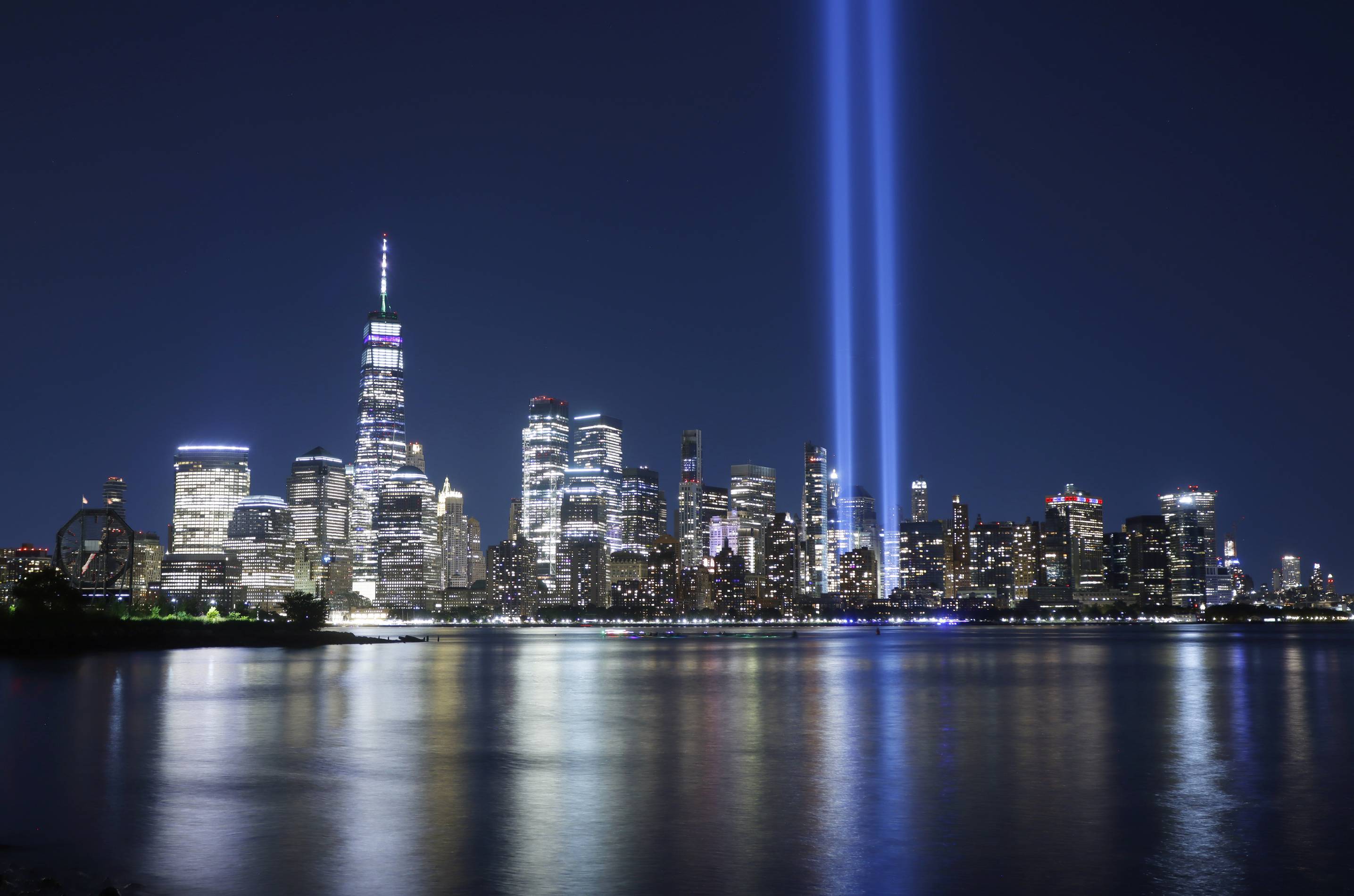 Sept 11 memorial tribute of lights