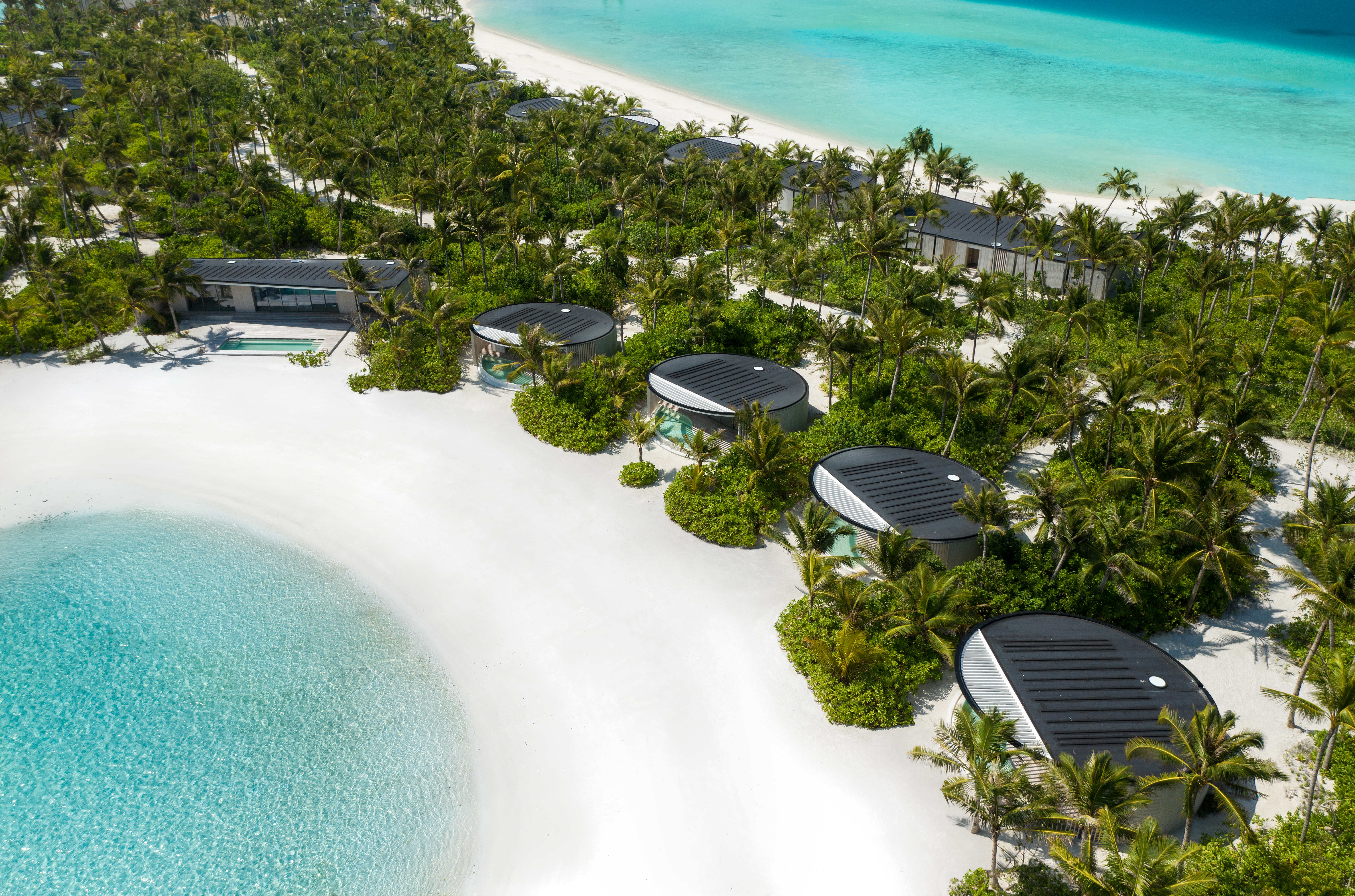 The_Ritz-Carlton_Maldives,_Fari_Islands_Exterior-14.jpg