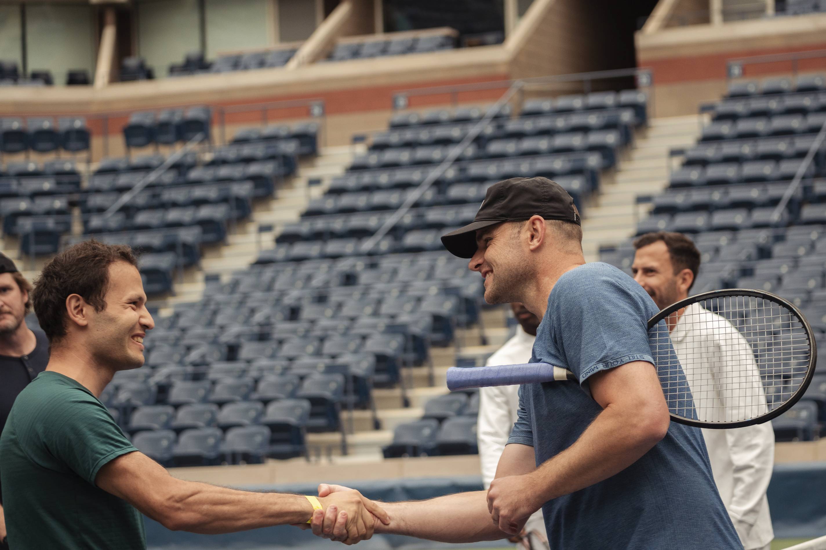 Andy Roddick meets fans at the Equinox x American Express platinum series tennis clinic