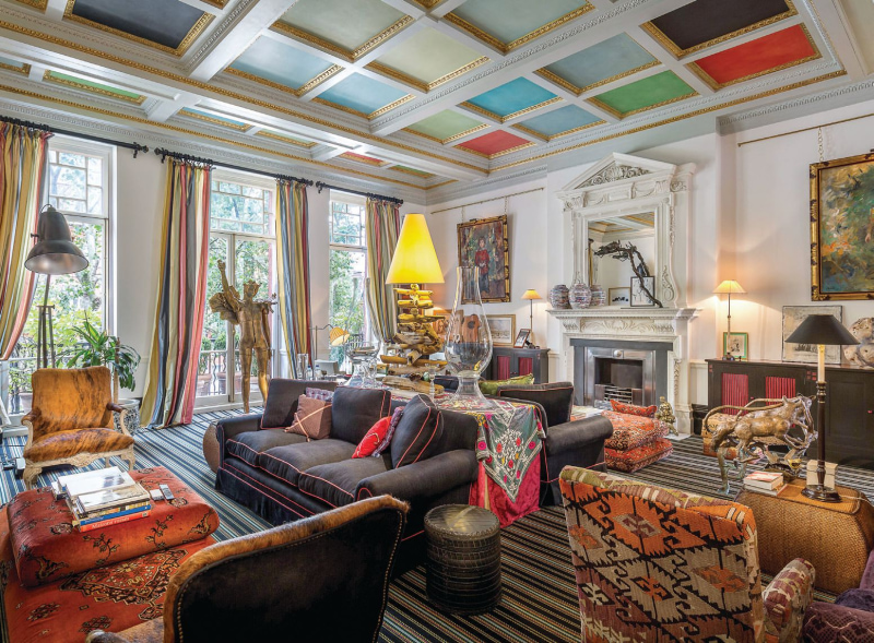 In the London apartment, a coffered ceiling is given a painterly treatment PHOTO BY CHRISTINA VERVITSIOTI-MISSOFFE/COURTESY OF SISLEY-PARIS
