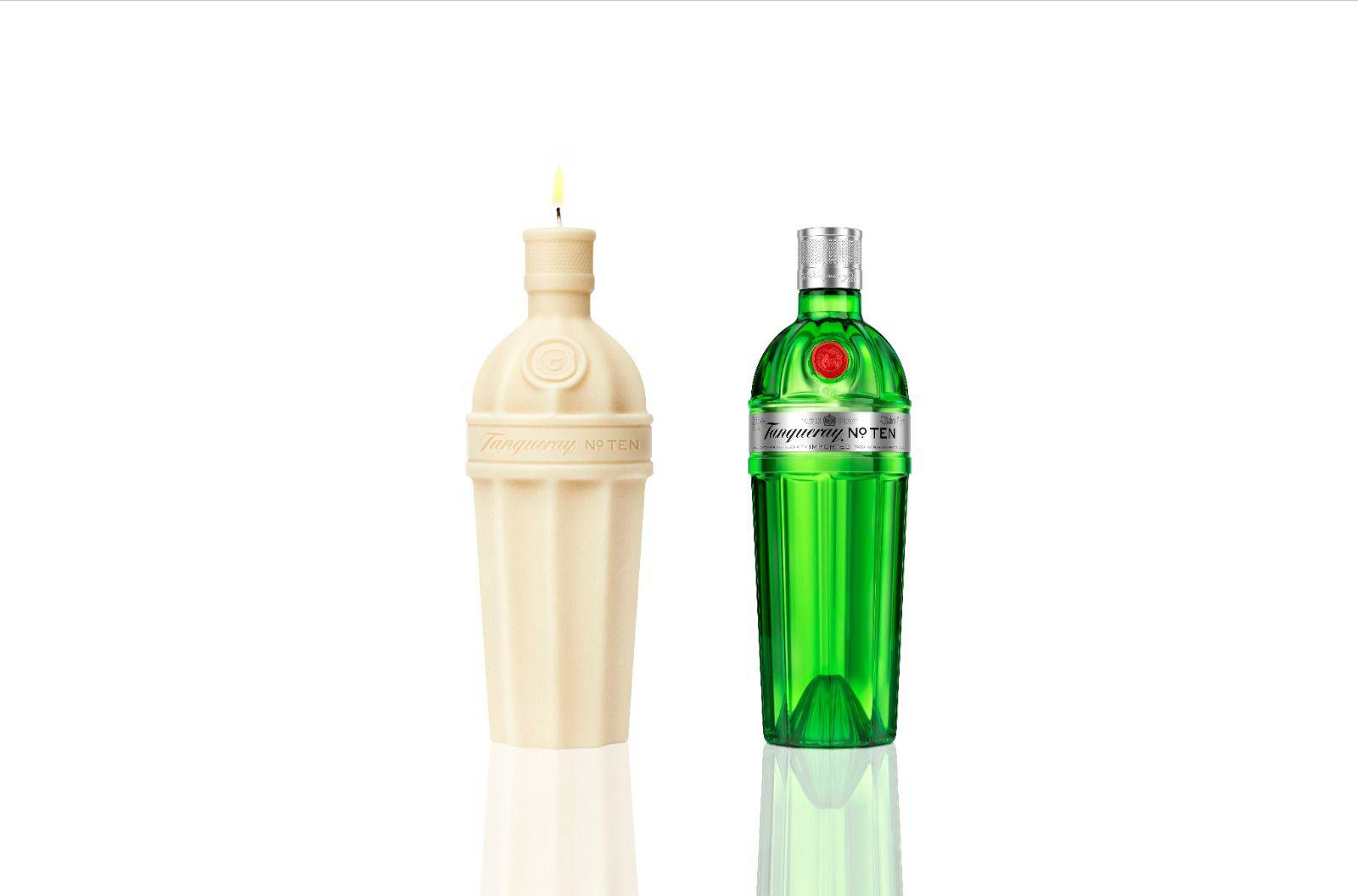 centldn tangqueray candle with bottle