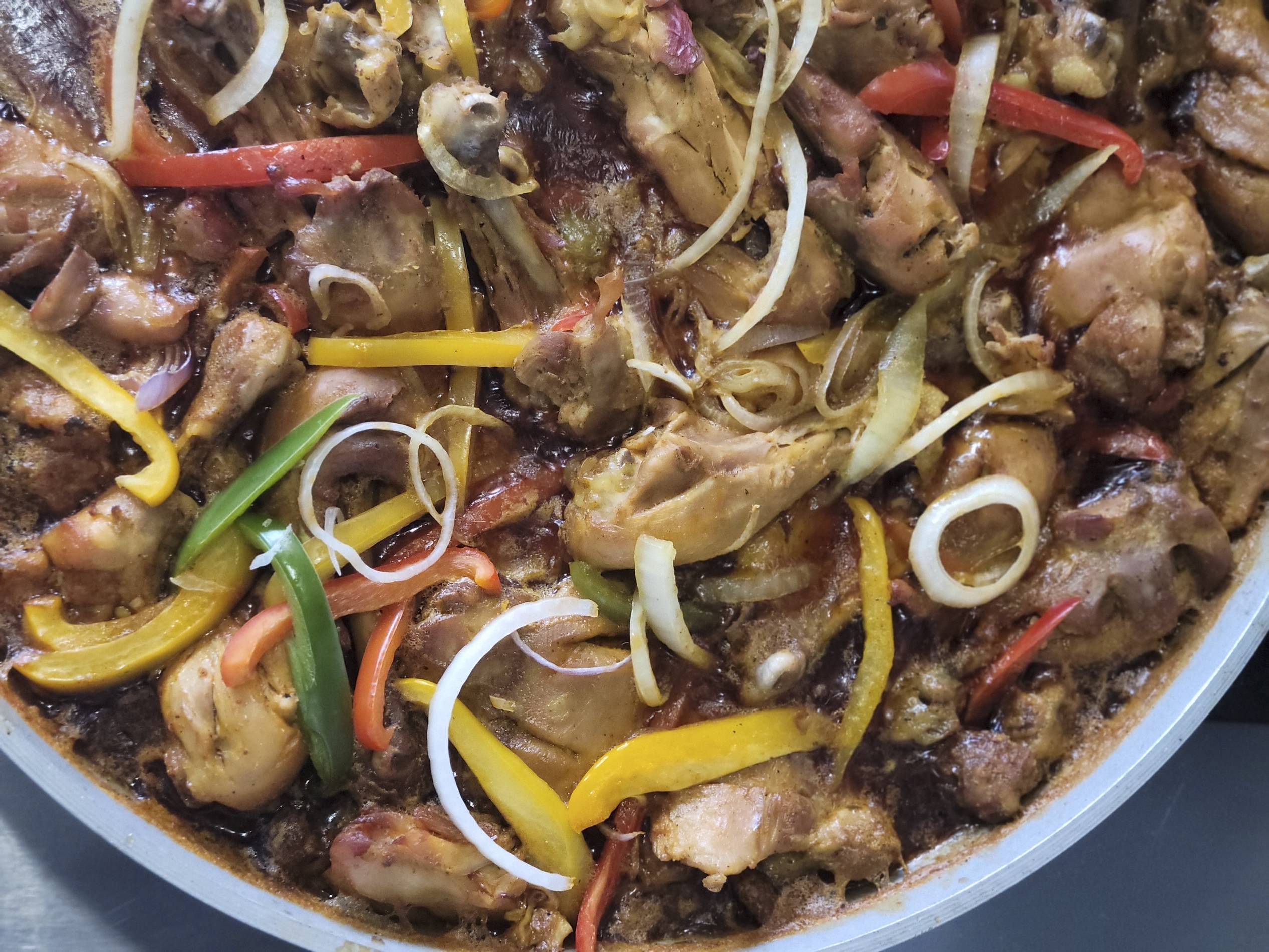 haitian Poule Nan Sos stewed chicken