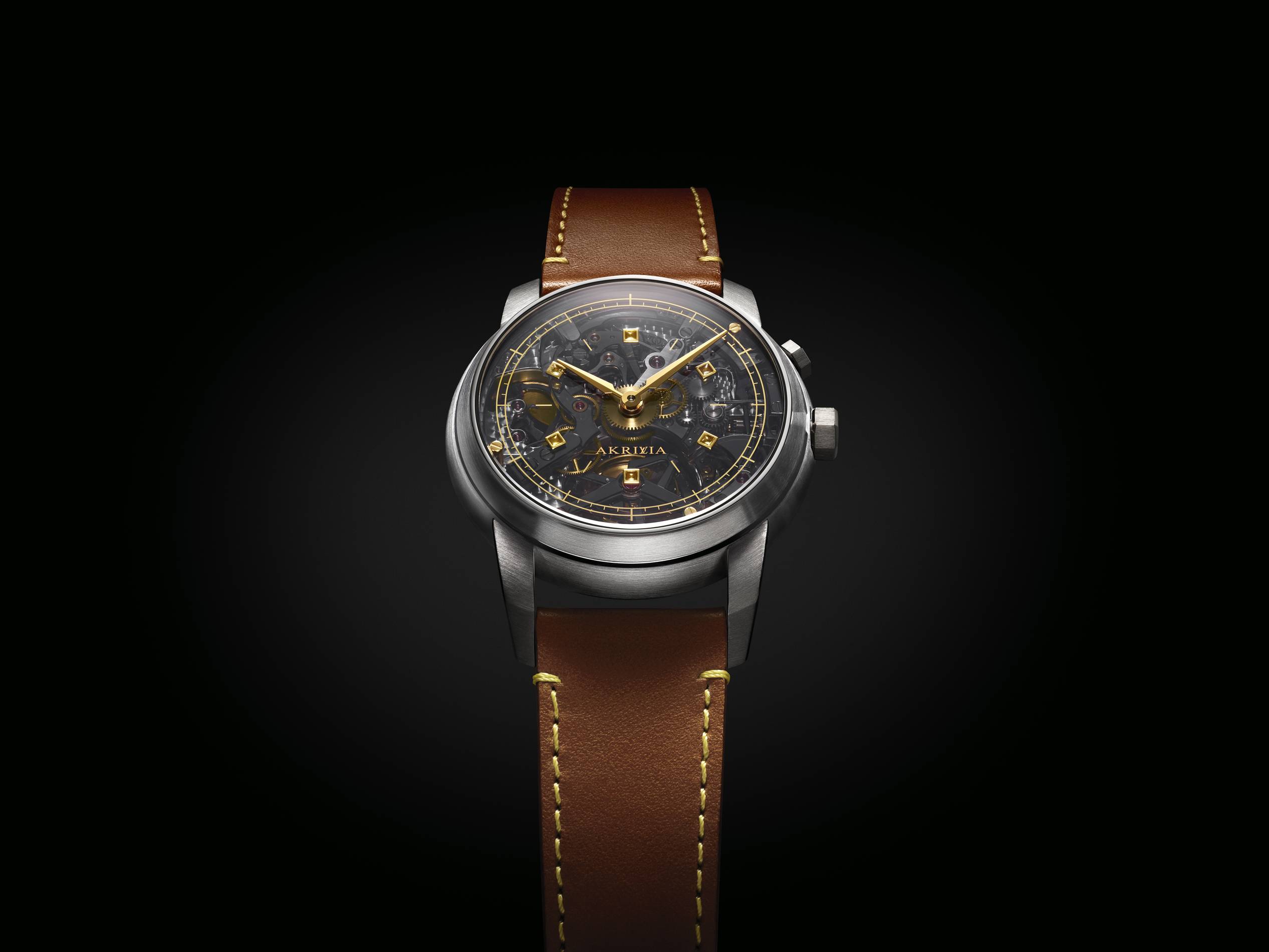 louis vuitton lvrr-01 timepiece with atellier akrivia