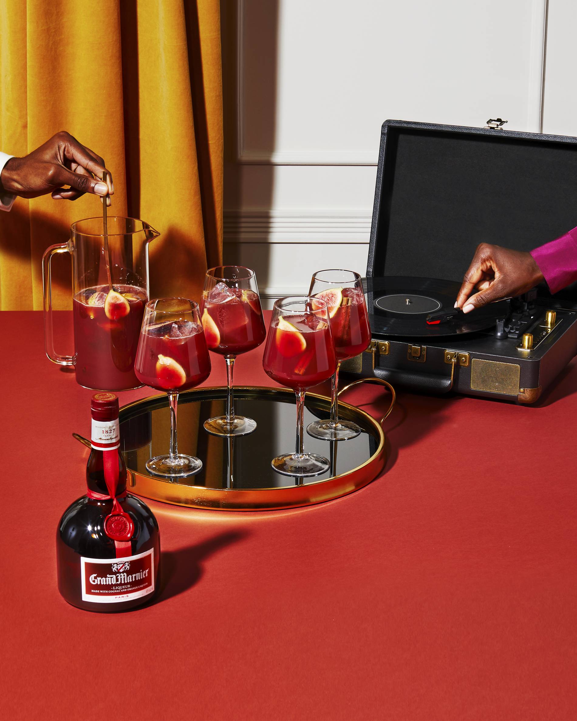 grand sangria rouge cocktail by Grand Marnier