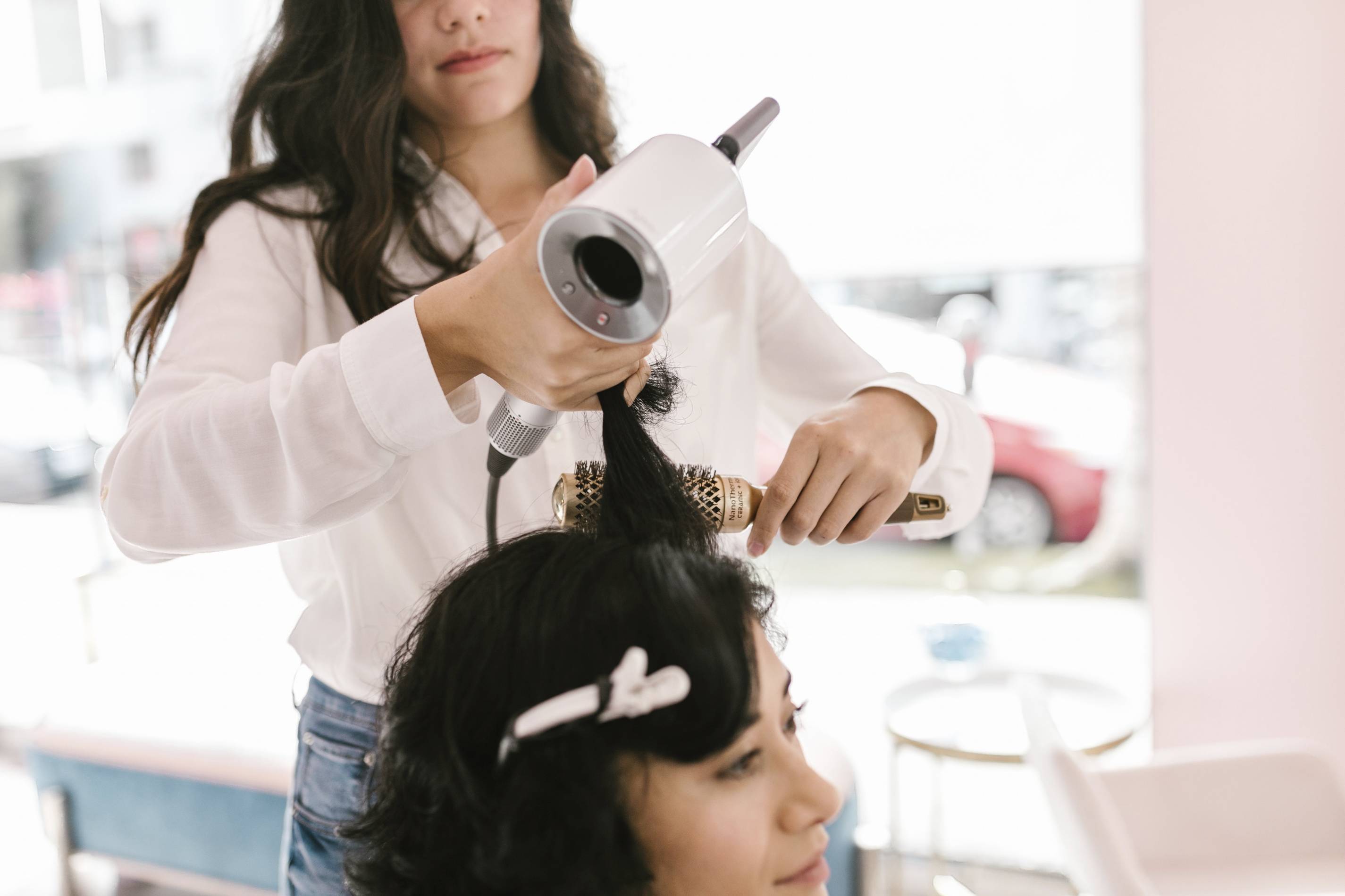 7 Best Hair Salons In NYC: New York's Top Hairstylists in 2022