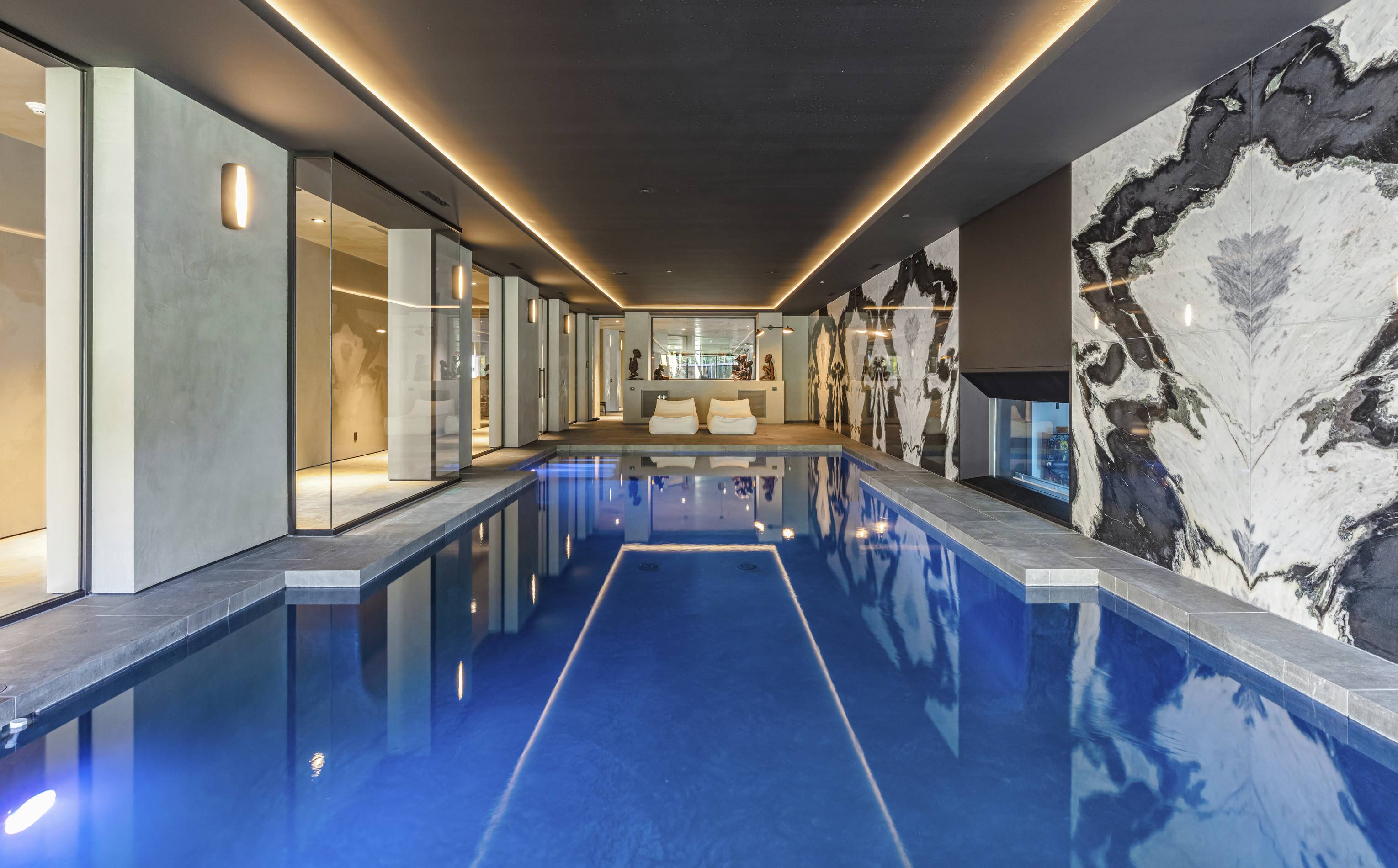 the Weeknd's house 534 Barnaby Road indoor pool
